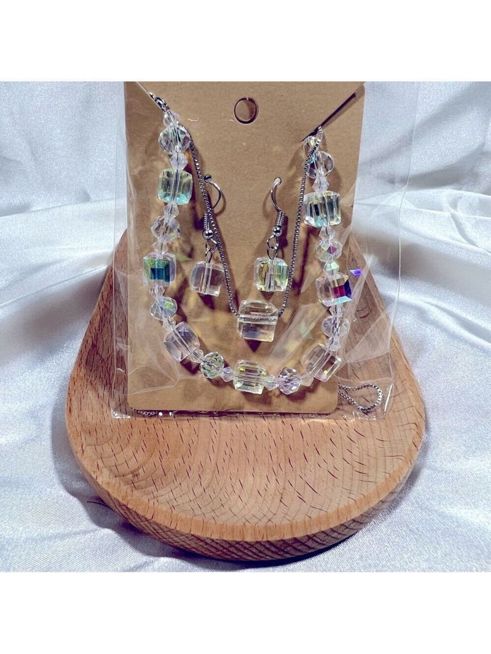 Necklace Bracelet & Earrings Set